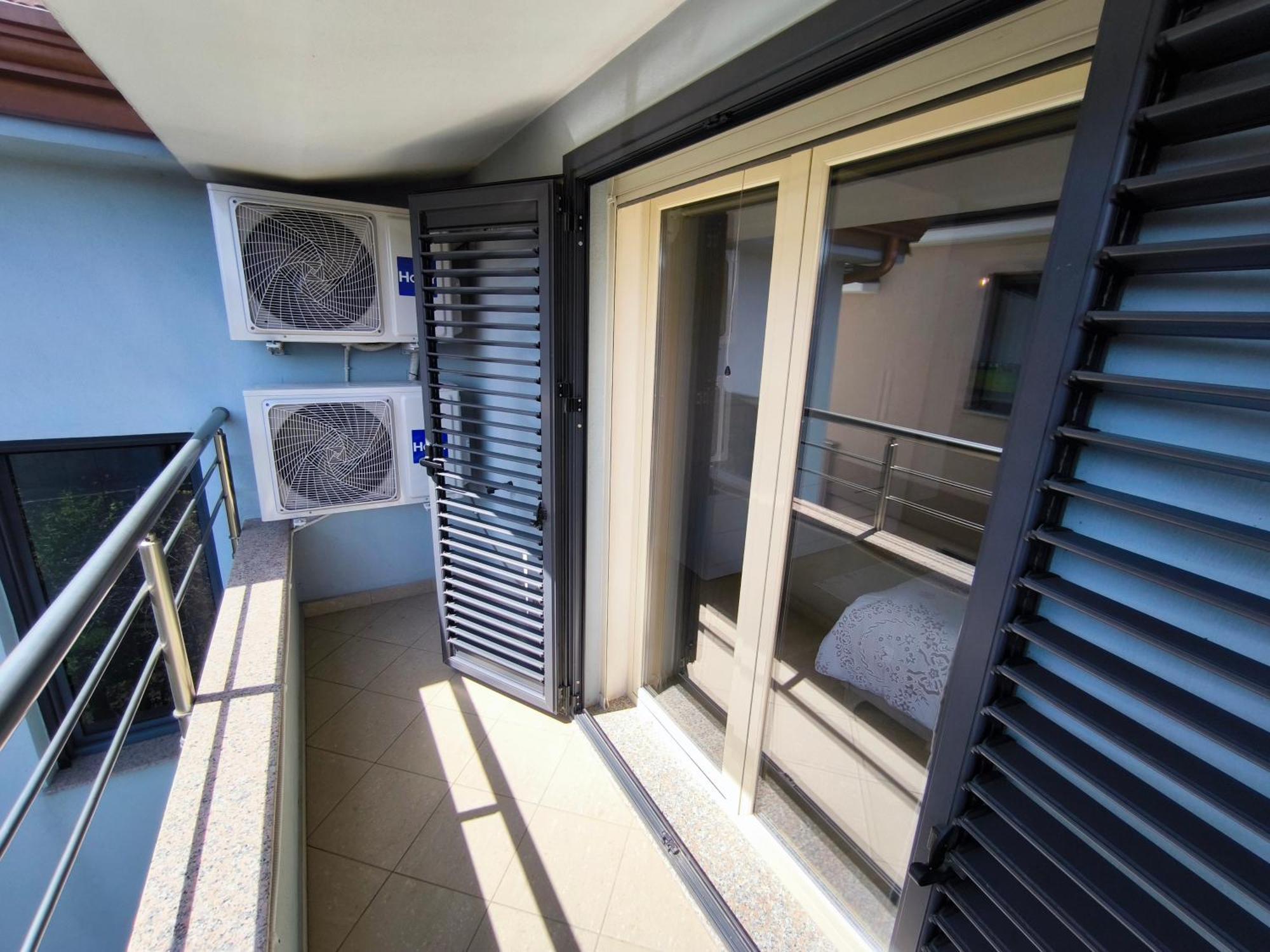 Albanian Traditions Legacy Durrës Exterior foto